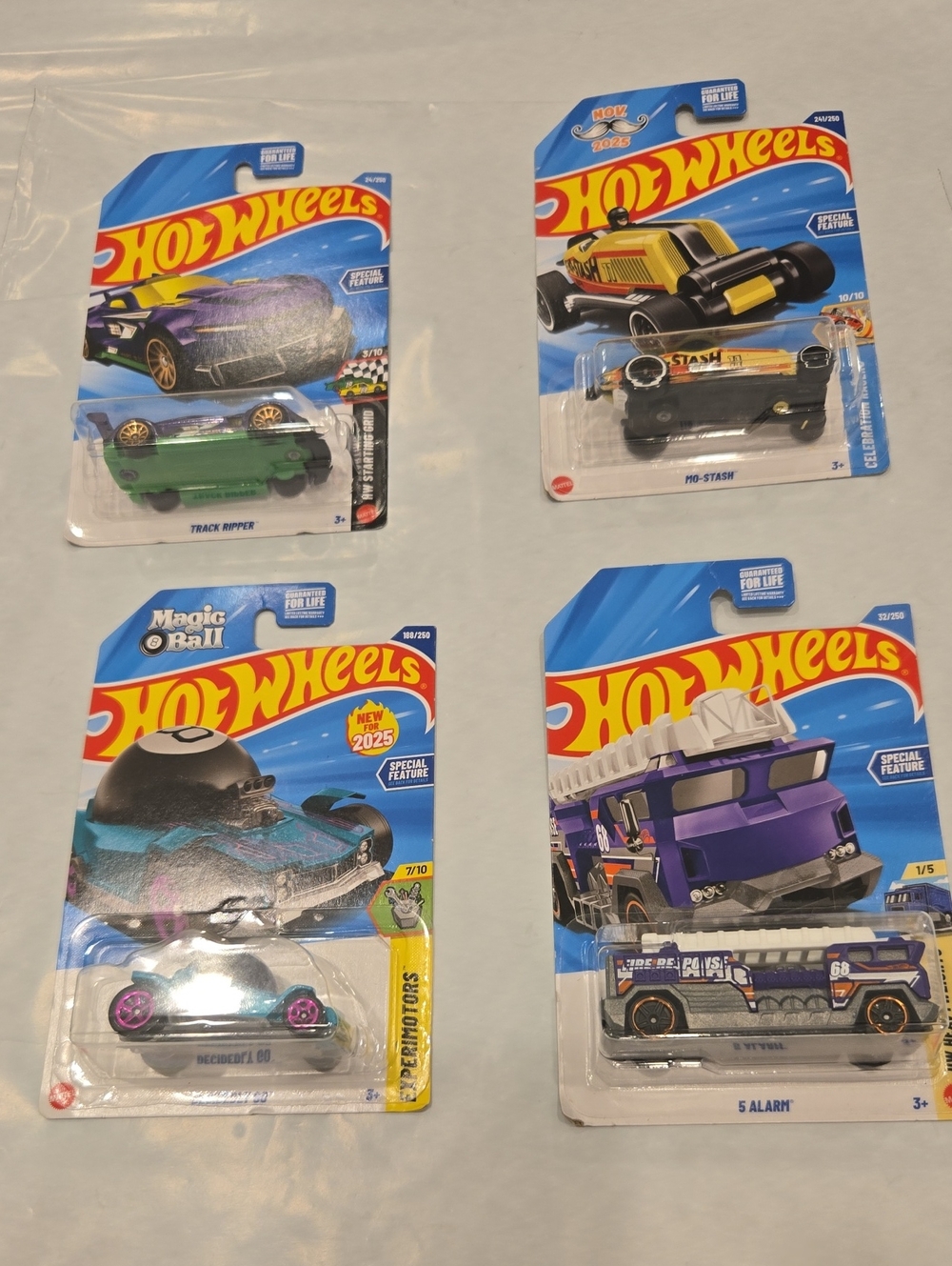 HW Assortment, Set Of 4 -five Alarm,magic Ball,Mo Stash,track Ripper-OCTB0079